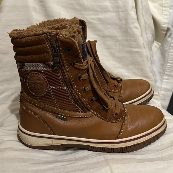 Pajar Canada Boots - Picture 2 of 5